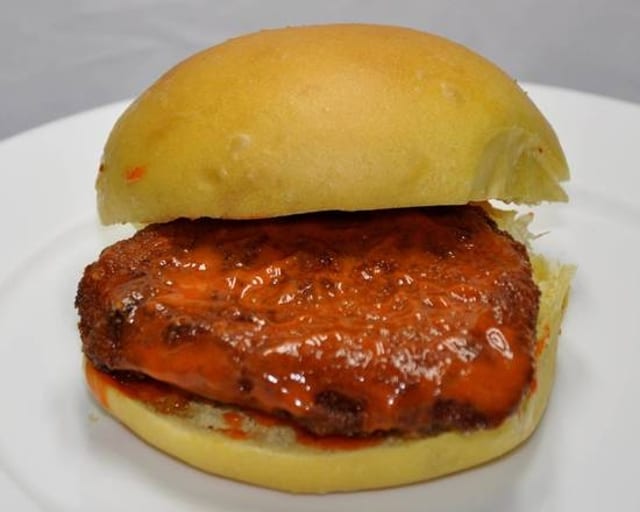 BUFFALO CHICKEN SANDWICH.